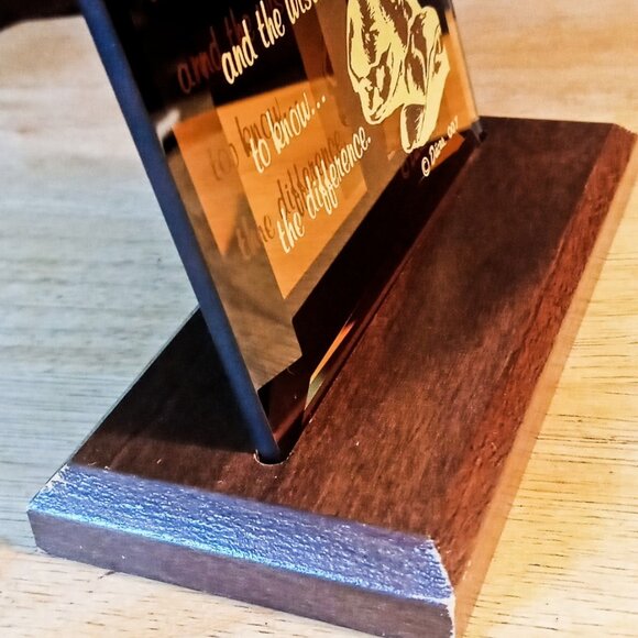 PRAYER of SERENITY Glass Table PLAQUE w/WOOD STAND - Picture 8 of 10